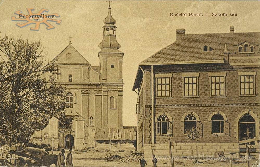 Куди поїхати на вихідні зі Львова. До міста, де була школа бджільництва