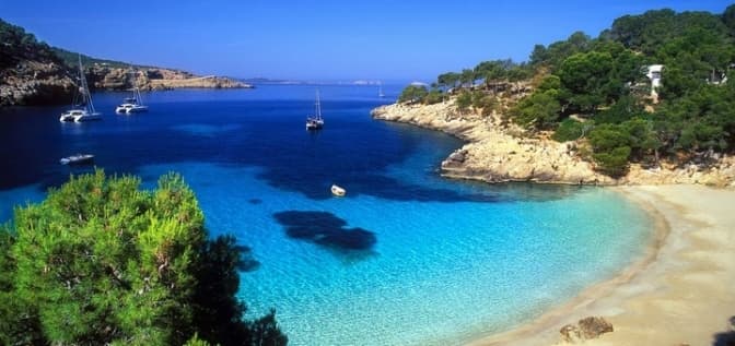 Кіпр оголосив про послаблення карантину