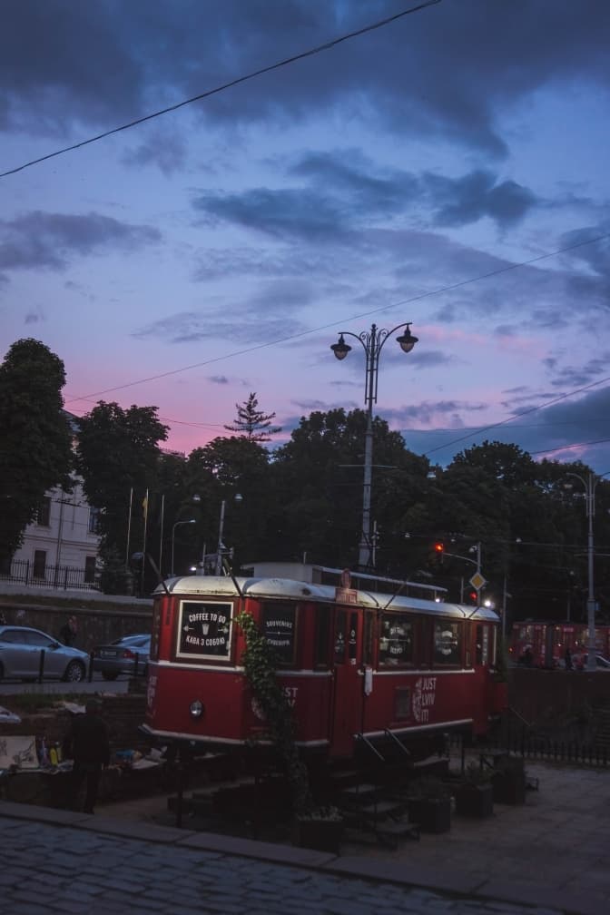 Фото: Lucy Ivanova FOR UNSPLASH