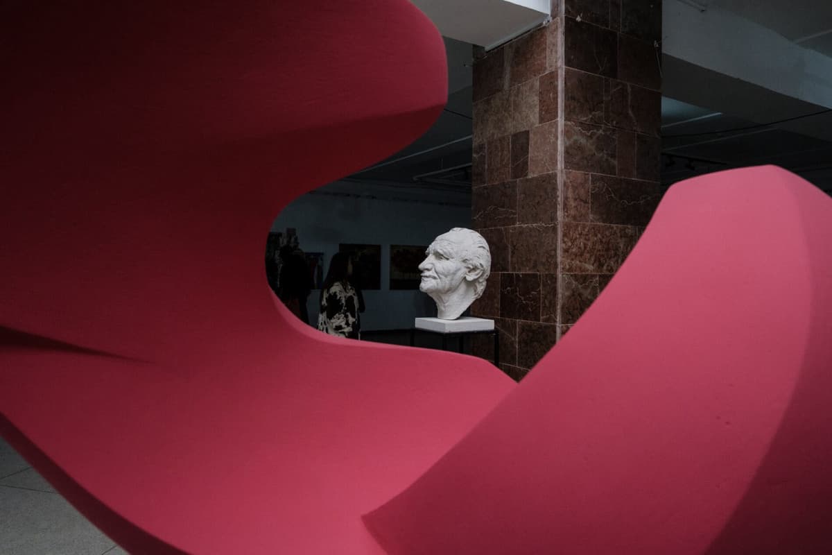 У Львові відкрили "Весняний салон-2026": понад 70 митців представили свої роботи