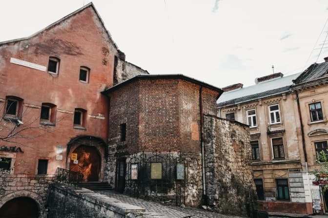 Чим воювали та як жили колись. Перелік унікальних музеїв Львова