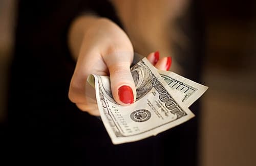 На Львівщині повідомили про підозру службовцю ВККС, що вимагав 2 тисячі доларів за посаду в юстиції