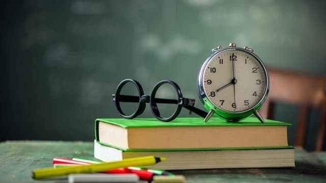 Стало відомо, скільки триватимуть зимові канікули у школах Києва