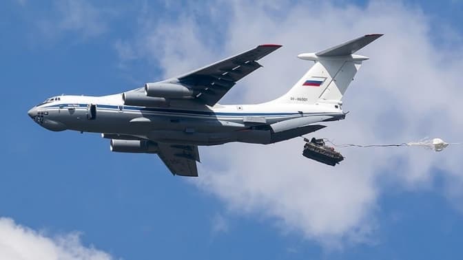 У напрямку Києва летять вісімнадцять російських літаків Іл-76, – Bellingcat