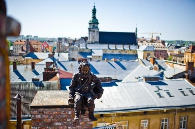 Новий екопростір у Львові та розмова з головним лікарем лікарні швидкої допомоги. Головне за добу