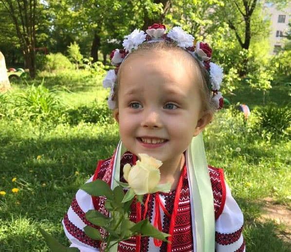 Львів’ян просять допомогти 4-річній Маргариті з пухлиною мозку