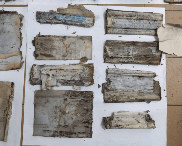 Архів УПА, який викопали у лісі на Львівщині, виклали онлайн