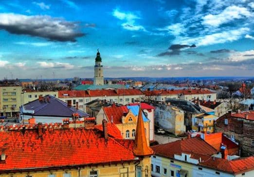 В обіг виходить 5-гривнева монета, присвячена давньому галицькому містечку