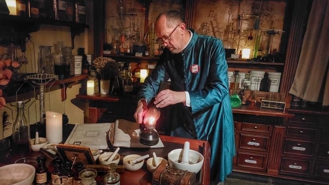 «Рік незламності». Як пережив його інтерактивний музей «D.S. Таємна Аптека»