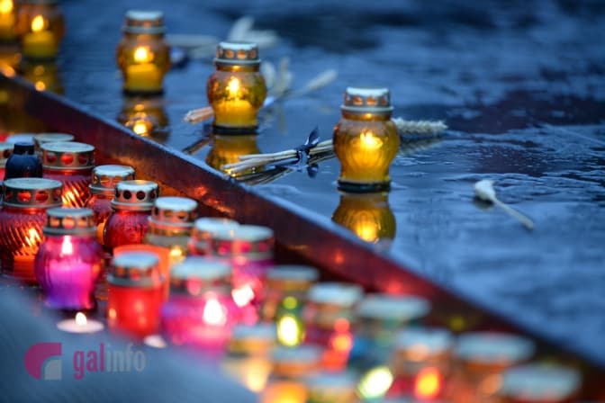 Фото дня у Львові: у місті вшанували пам’ять жертв Голодоморів