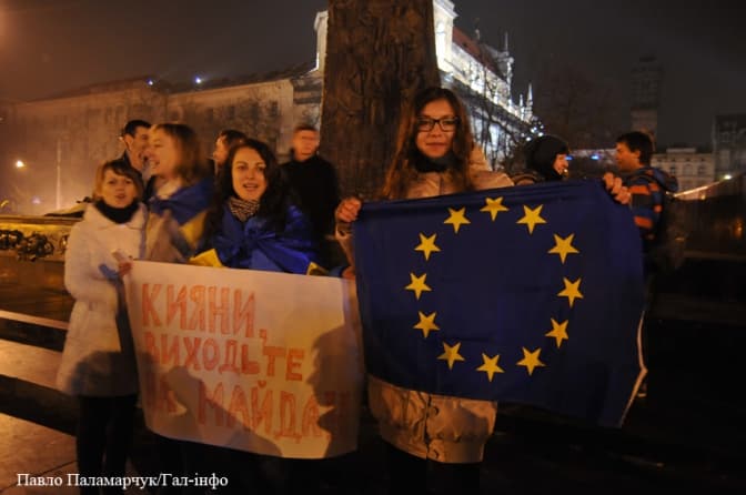 Три роки Революції Гідності: як все починалося у Львові. Фото