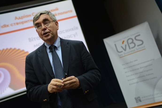 На кого рівнятись Україні? Поради Сливоцького