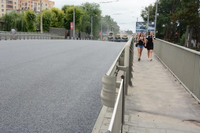 Міст на Городоцькій відкриють пізніше, ніж планували