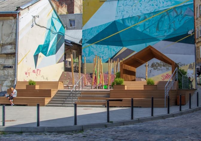 Простір на площі Святого Теодора у Львові став найкращим серед дитячих майданчиків в Україні