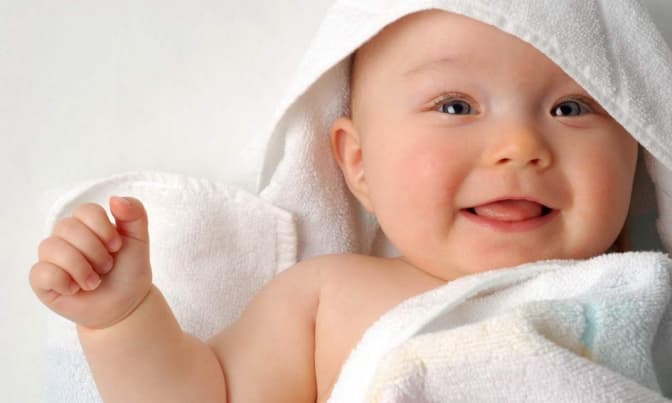 «Я відмовилась платити і лікарі почали ставитись до мене краще». Про медреформу і львівські пологові