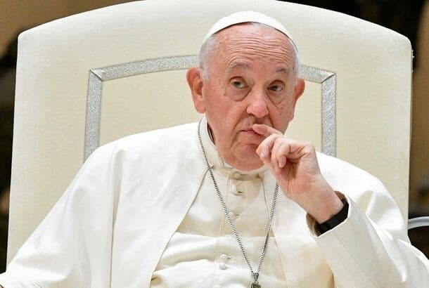 Папа Римський закликав припинити вогонь на всіх фронтах війни до Різдва