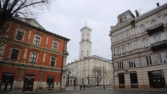 Мій час зупинився тут. Розповідь американця на карантині у Львові