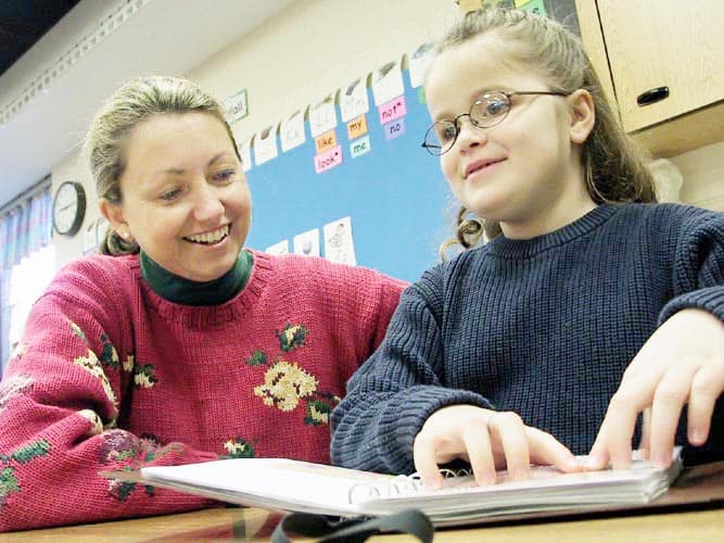 Учні з особливими потребами в Україні зможуть навчатись довше