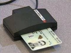 Українцям поки що не видаватимуть біометричні паспорти