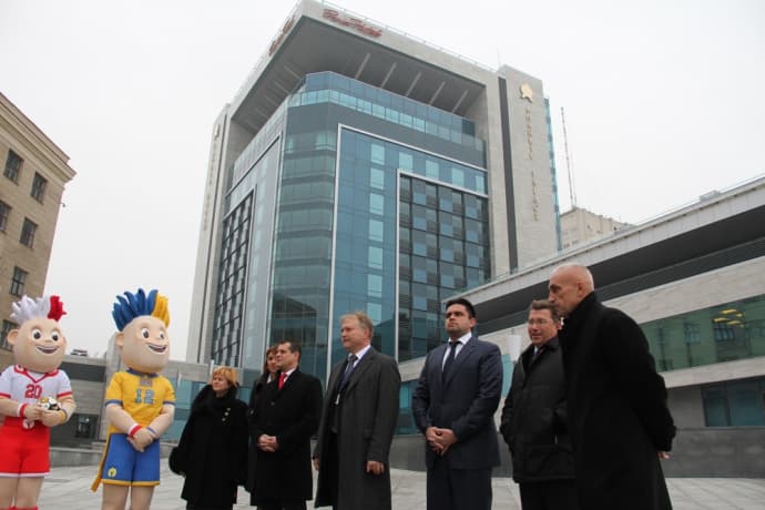 Під час Євро-2012 готелі Львова готові прийняти 10 тисяч фанів. Приїхати збираються 35