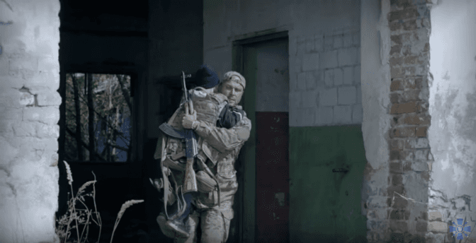 Три зворушливі відеоісторії про захисників України