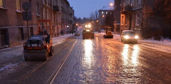 Цього тижня вул. Мечникова у Львові відкриють для проїзду повністю