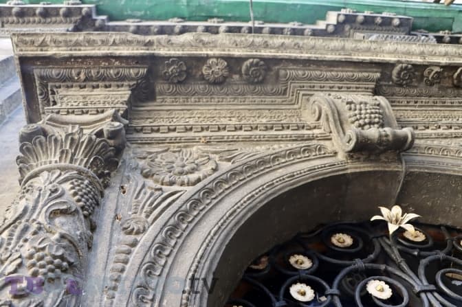 У Львові починають реставрувати дах каплиці Трьох Святителів. Фото