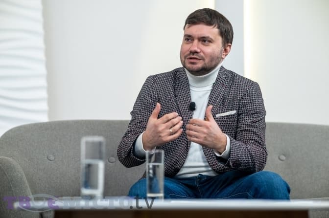 У Садового з'явився новий позаштатний радник. Хто ним став