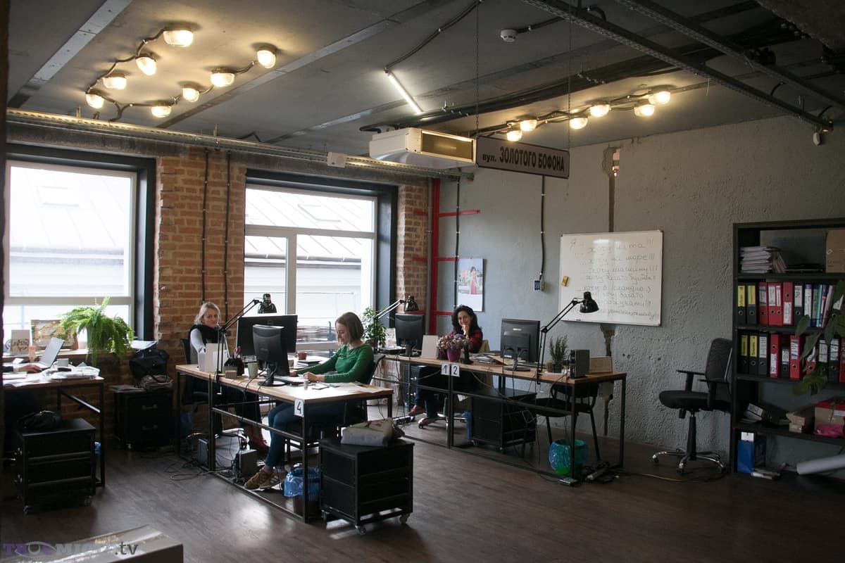 !FESTrepublic: як на місці заводу у Львові будують ще одне місто