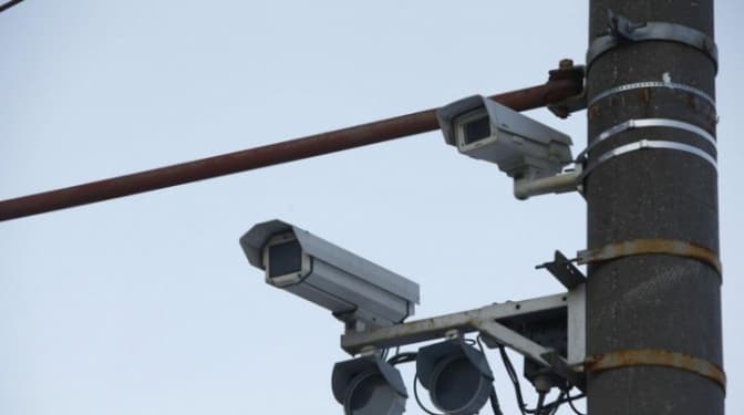 В Києві та області відновлюють роботу камери контролю швидкості руху автомобілів