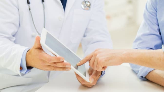 У двох поліклініках Львова запрацювала електронна реєстрація пацієнтів