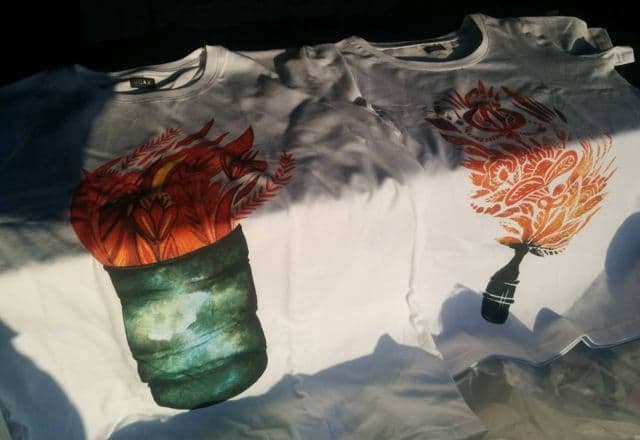 Львів'яни можуть придбати патріотичні футболки