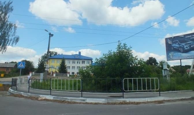 Сільрада біля Львова роздала понад 2 га лісу та чому обмежено придатні мають повторно пройти ВЛК. Підсумки доби