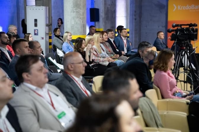 Що чекає українську економіку в час війни. Бізнес-форум наживо