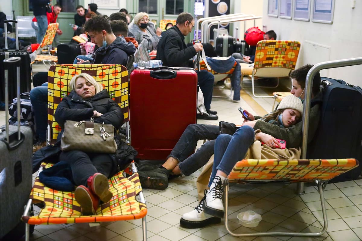 Тримаємось єдності. 5 важливих підказок для волонтерів та біженців