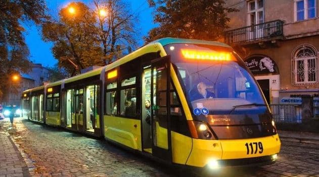 Ситуація на дорогах Львова. Тимчасово не курсують трамваї №3 та №8