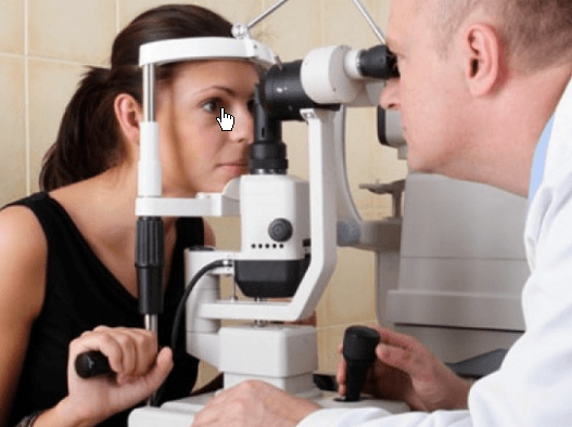 Львів’янам пропонують безкоштовно обстежитися на глаукому