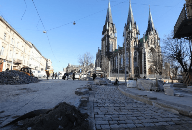 У Львові не визначили компенсацій за цілодобовий ремонт на Бандери – Городоцькій