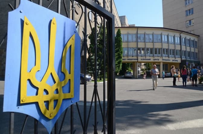 У Львові канадські хірурги безкоштовно оперуватимуть військових. Куди звертатись