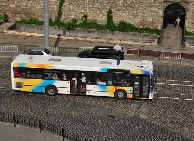 Рух громадського транспорту у Львові знову можна відстежувати онлайн