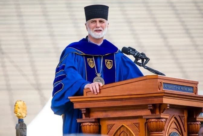 Армія вбивць наближається, але Бог допомагає захисникам долати страх