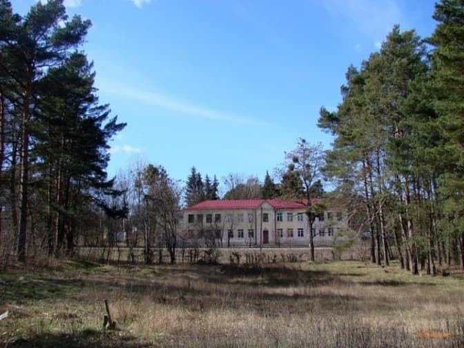 Мерія обіцяє завершити будівництво школи у Брюховичах, яку будують уже 5 років