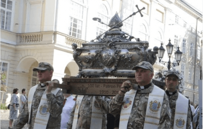 Марш слави і молитовна хода: на вихідних у Львові двічі перекриють рух