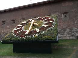 У Львові перестав працювати квітковий годинник