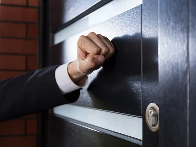 Нацбанк планує врегулювати роботу колекторів і навчити їх правил етичної поведінки