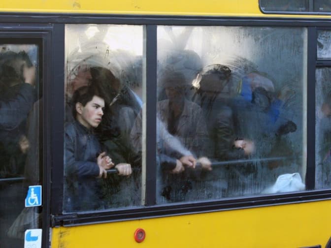 В яких містах України сплачують за проїзд більше, ніж у Львові. Інфографіка