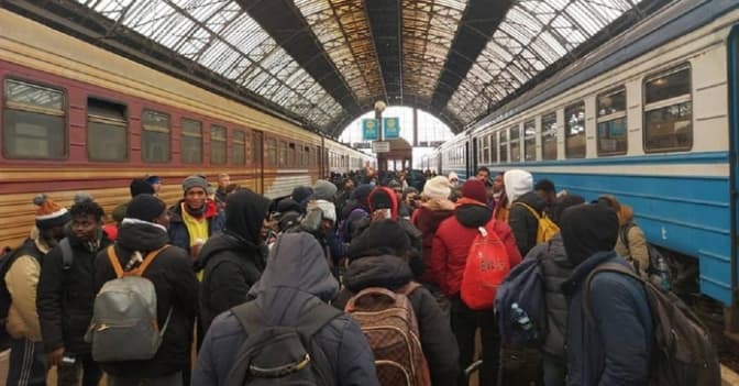 Два евакуаційних поїзди з Краматорська сьогодні прибудуть до Львова