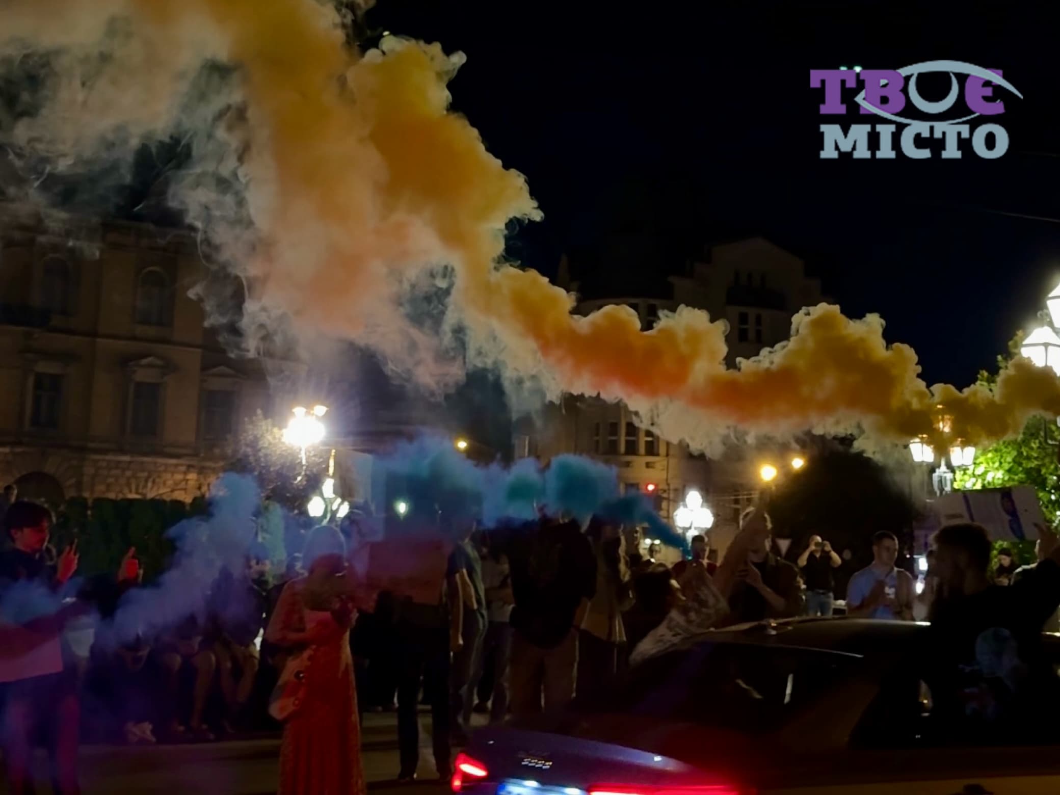 Фото з акції протесту проти ліквідації незалежності антикорупційних органів / Львів, 22 липня, Твоє місто