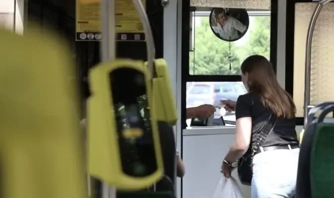 У Львові продовжать один з автобусних маршрутів