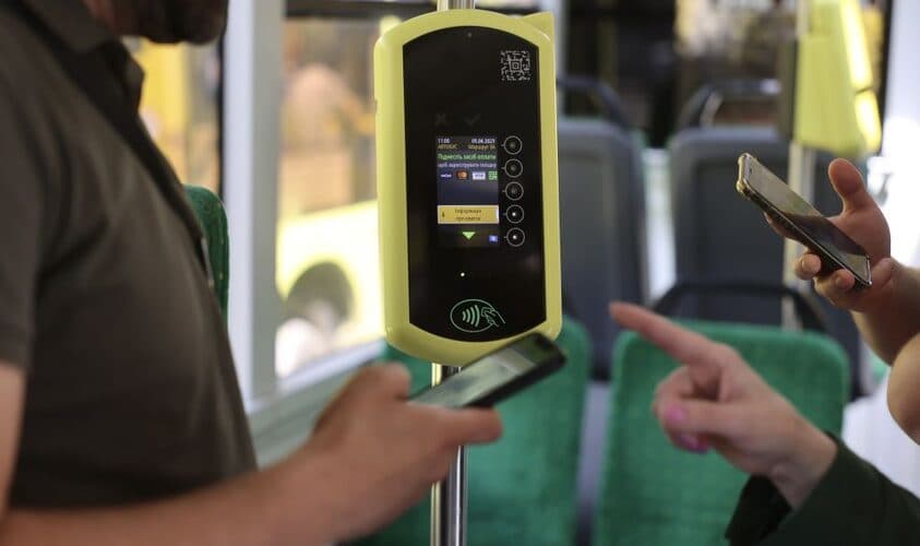 «Працюємо над інтеграцією з ЛеоКарт», – управління транспорту Львівської ОВА